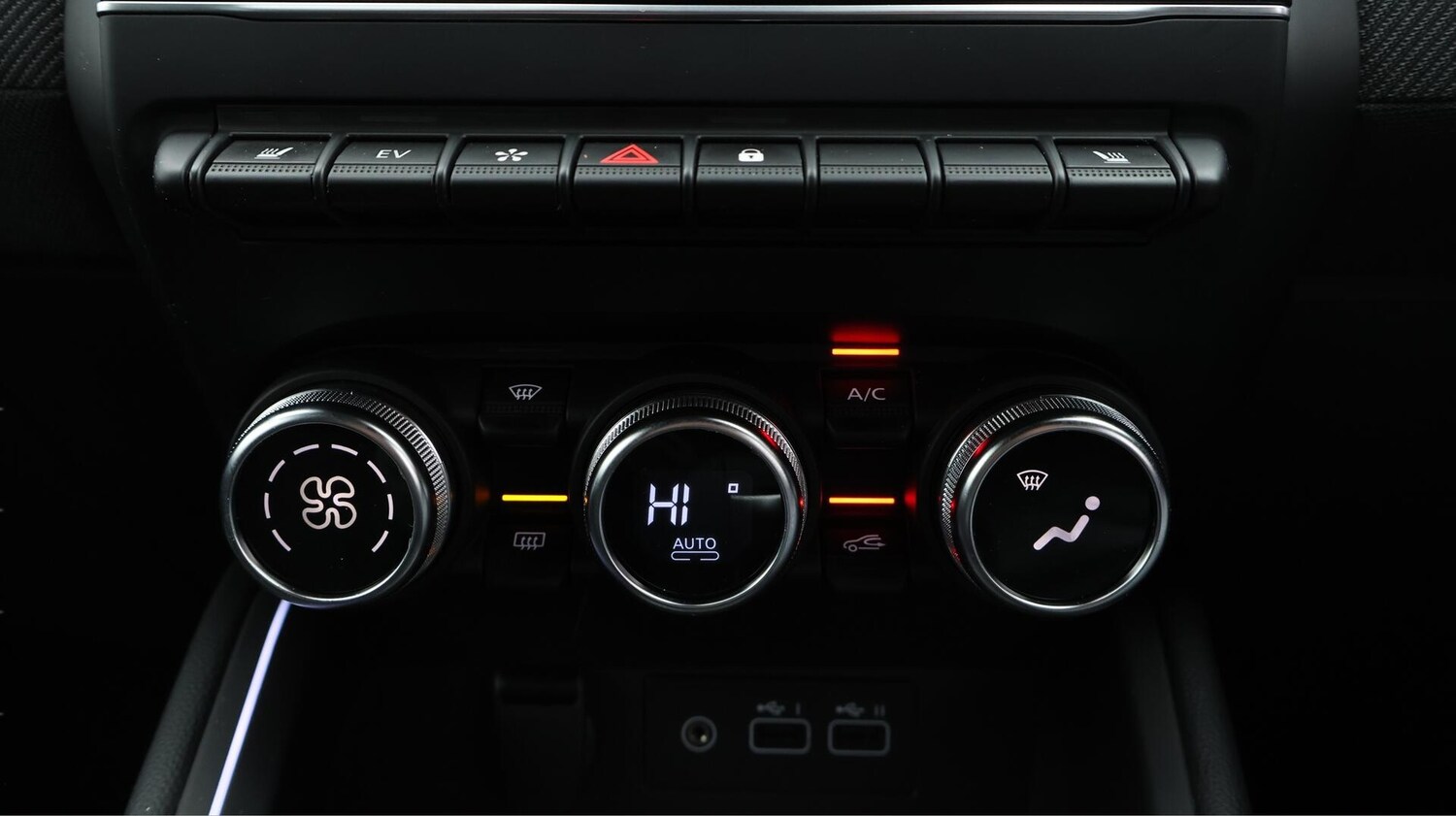 Used Renault Clio 2025 for sale - 76572251: Photo 13