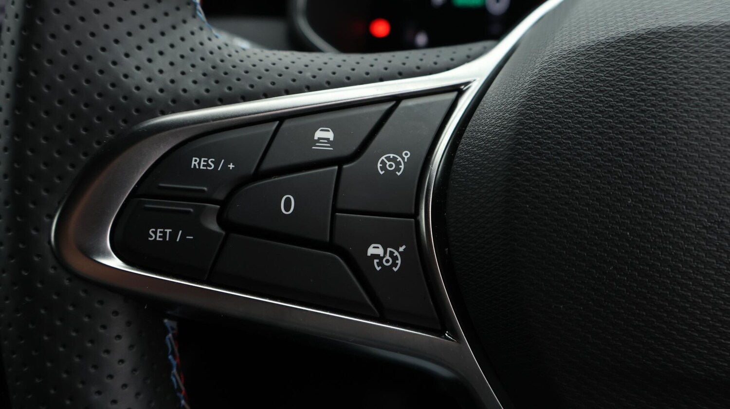 Used Renault Clio 2025 for sale - 76572251: Photo 23