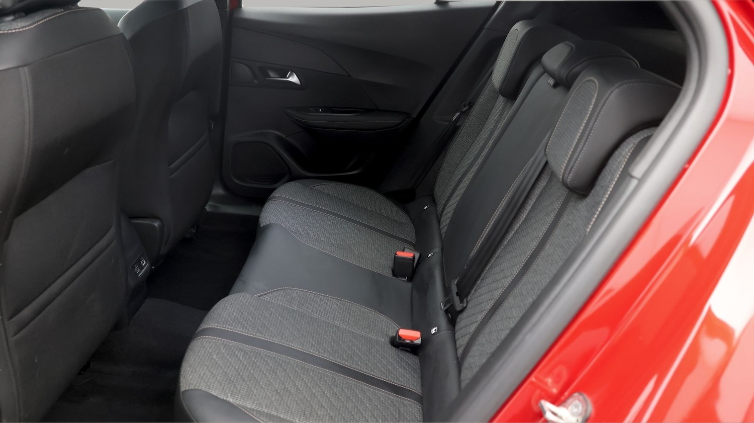 Used Peugeot 2008 2023 for sale - 77848546: Photo 16