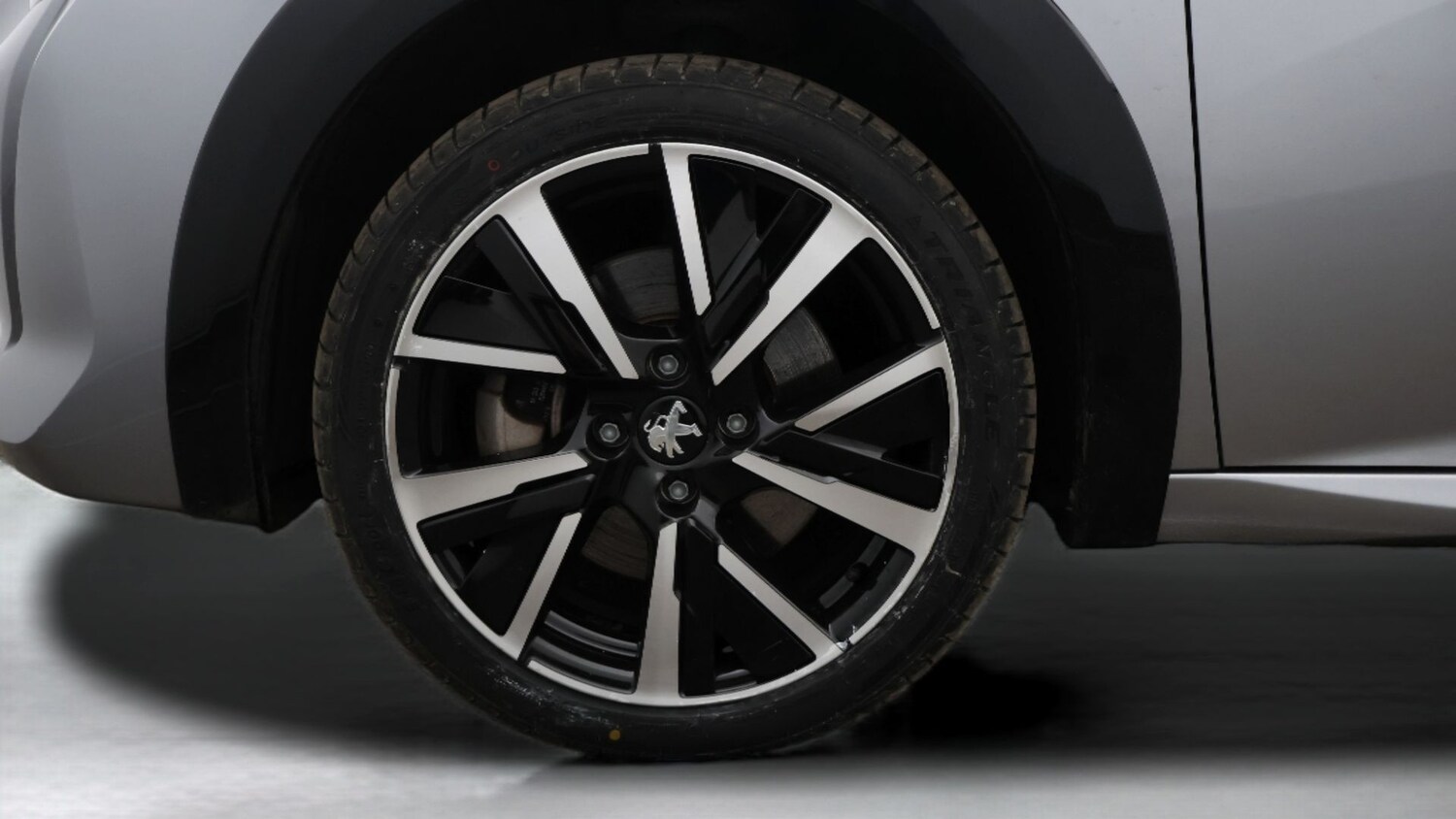 Used Peugeot 208 2023 for sale - 77282097: Photo 18