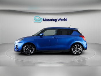 Used Suzuki Swift 2021 for sale - 79327607: Photo