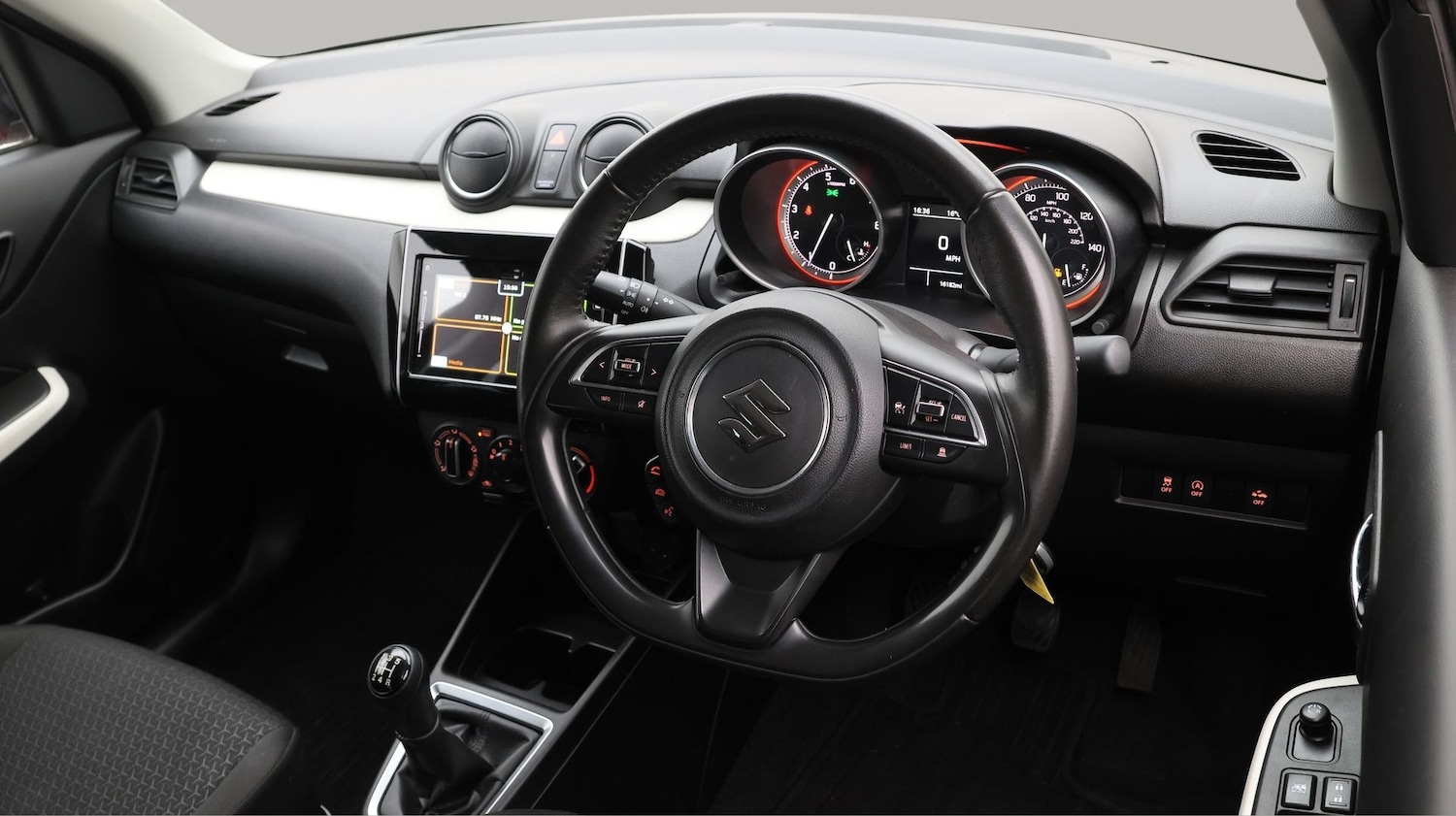 Used Suzuki Swift 2023 for sale - 77404681: Photo 9