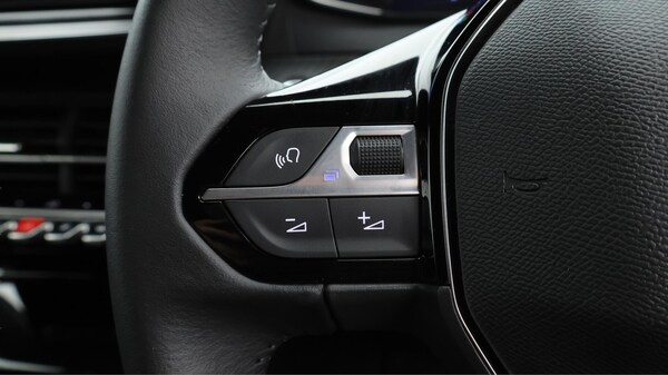 Used Peugeot 2008 2024 for sale - 75601198: Photo 24