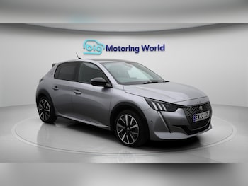 Used Peugeot 208 2022 for sale - 76121402: Photo 2