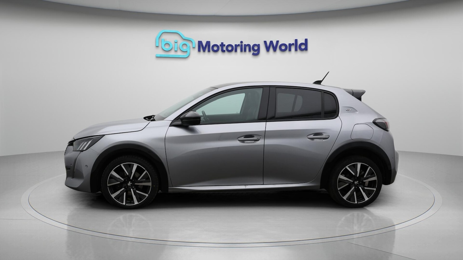 Used Peugeot 208 2022 for sale - 76121402: Photo 5