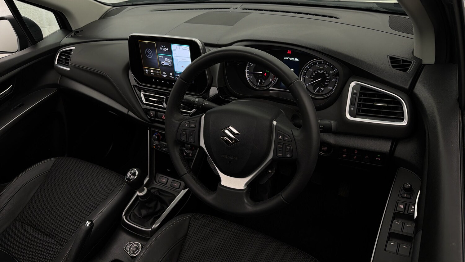 Used Suzuki SX4 S-Cross 2023 for sale - 77962078: Photo 9