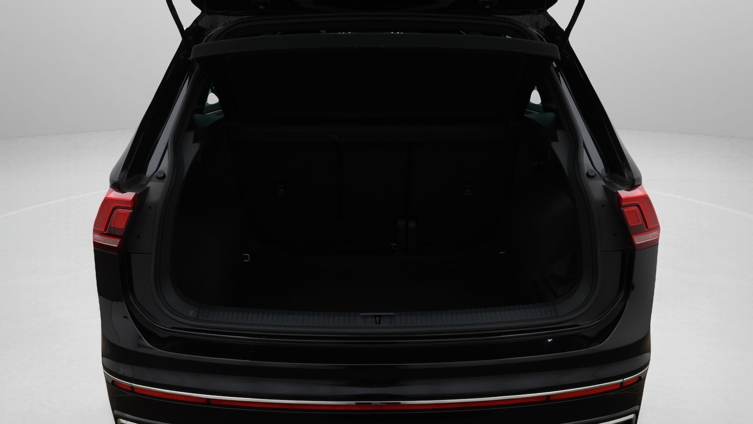 Used Volkswagen Tiguan 2023 for sale - 77747560: Photo 17