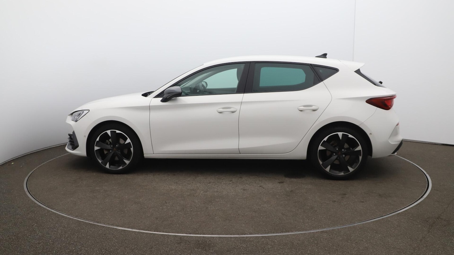 Used Cupra Leon 2023 for sale - 76137859: Photo 64