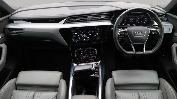 Used Audi e-tron 2022 for sale - 76283747: Photo 14