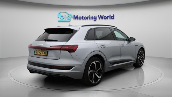 Used Audi e-tron 2022 for sale - 76283747: Photo 8