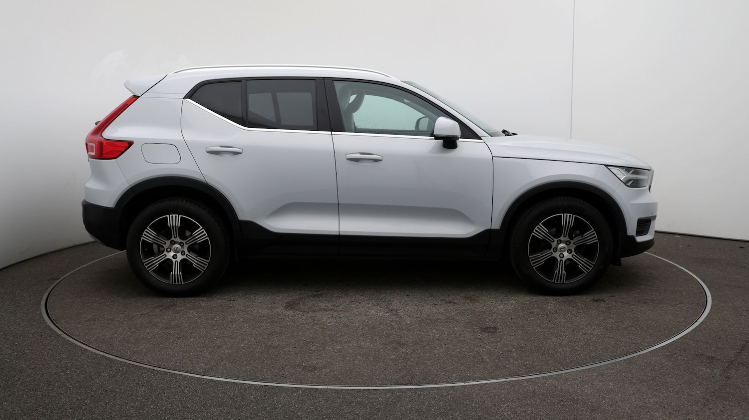 Used Volvo XC40 2022 for sale - 76811706: Photo 42