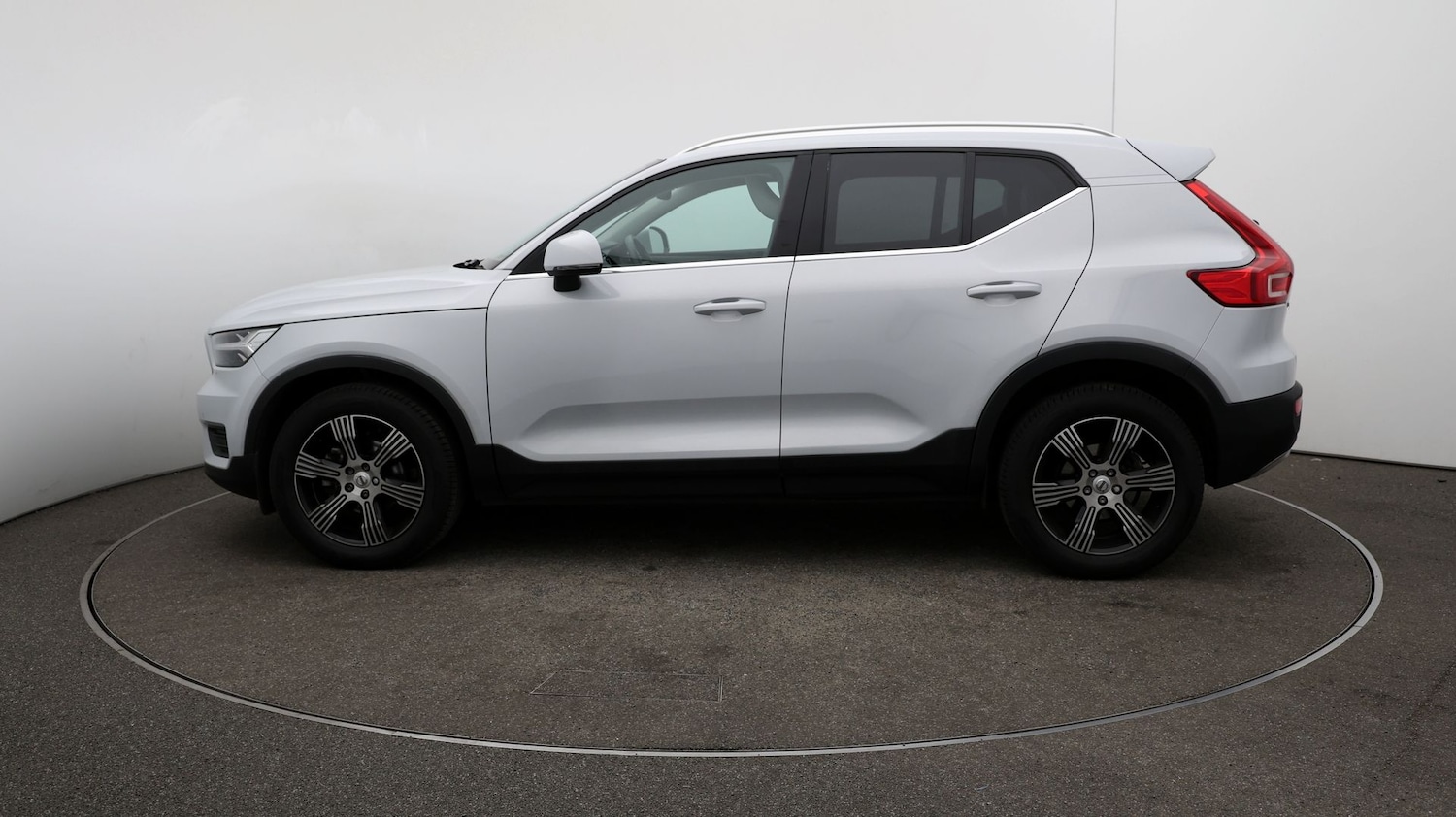 Used Volvo XC40 2022 for sale - 76811706: Photo 57
