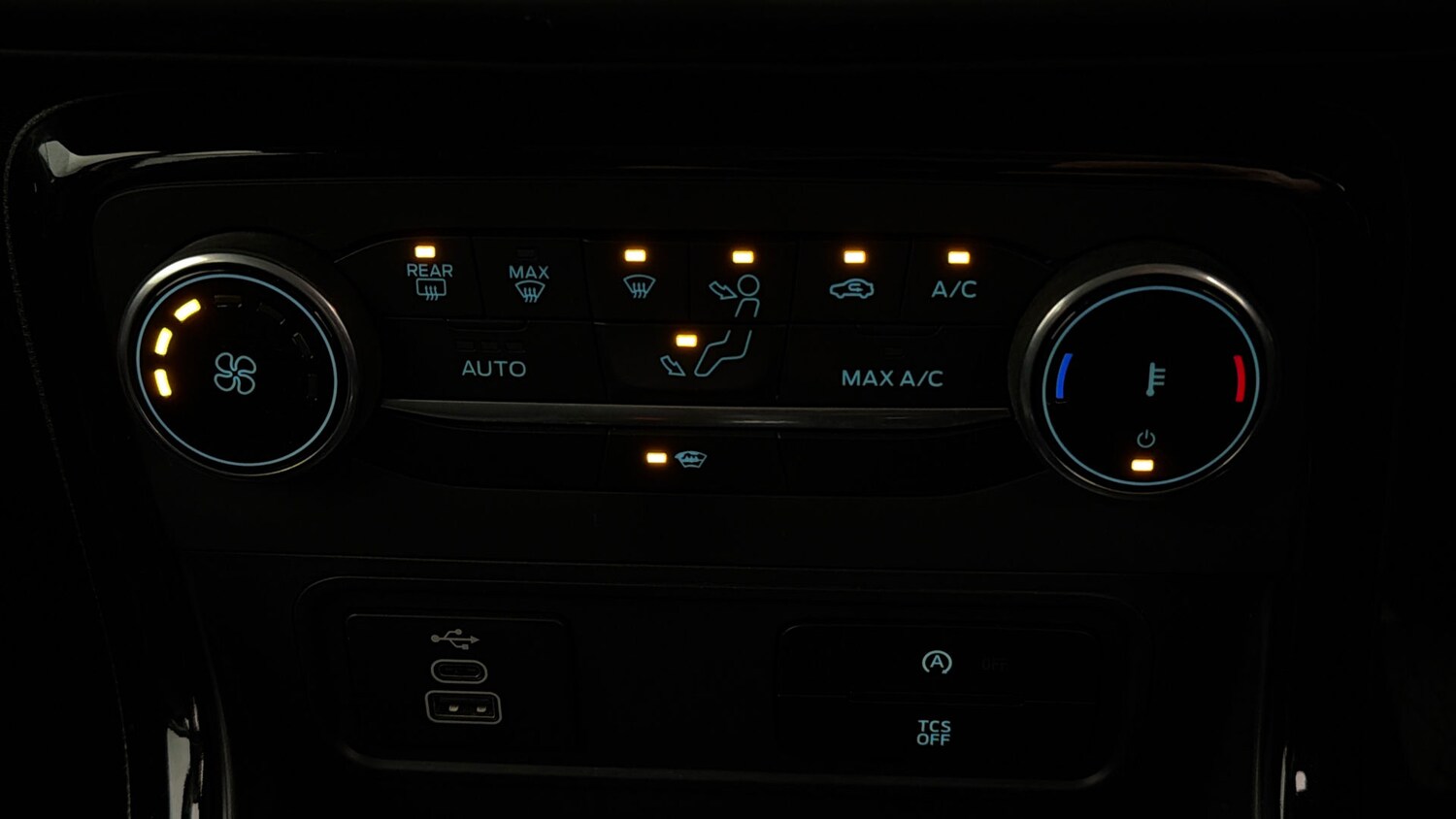 Used Ford Ecosport 2023 for sale - 78163718: Photo 11