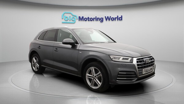 Used Audi Q5 for sale - 76284201: Photo 2