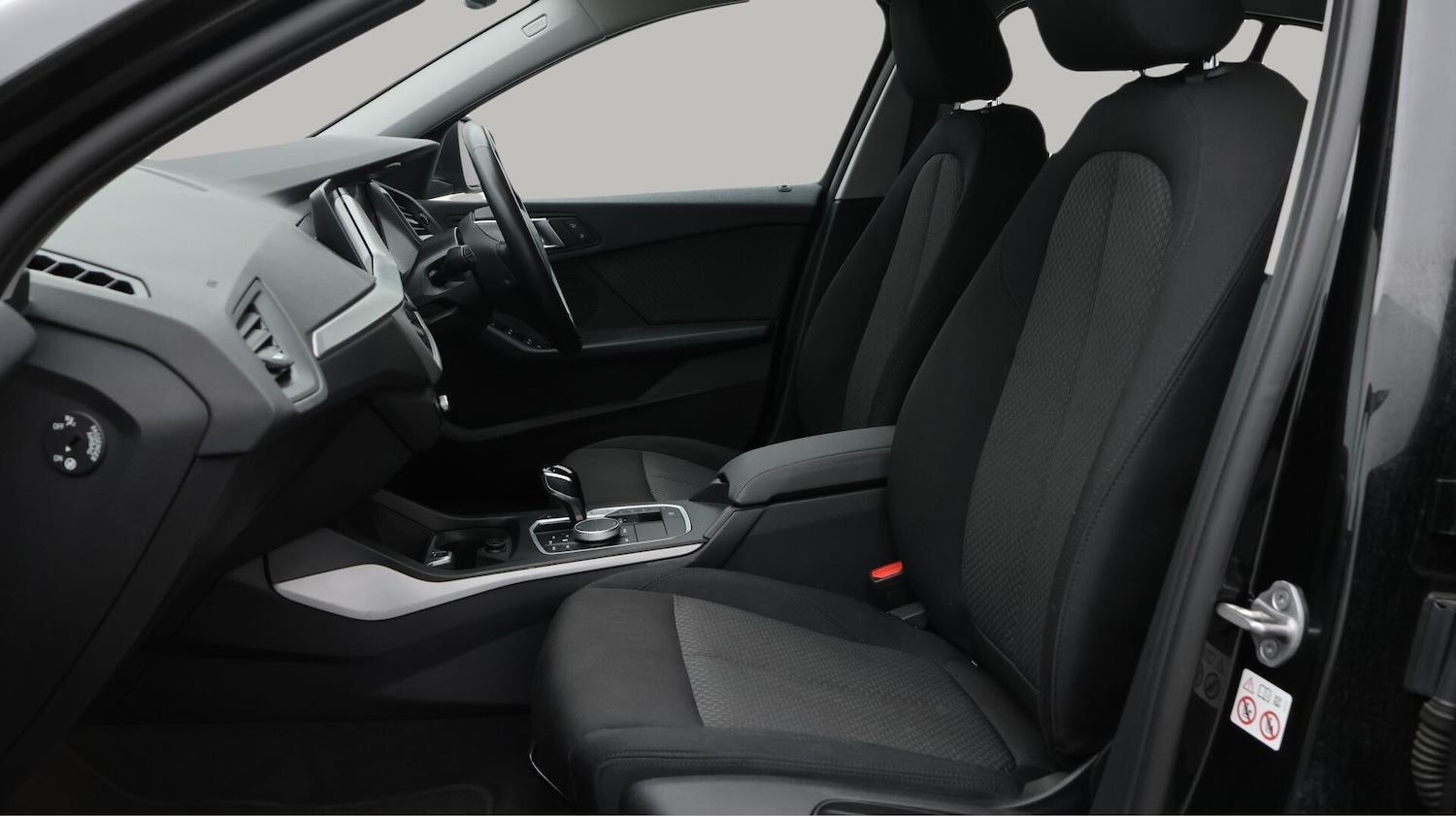 Used BMW 1 Series 2024 for sale - 76689900: Photo 15