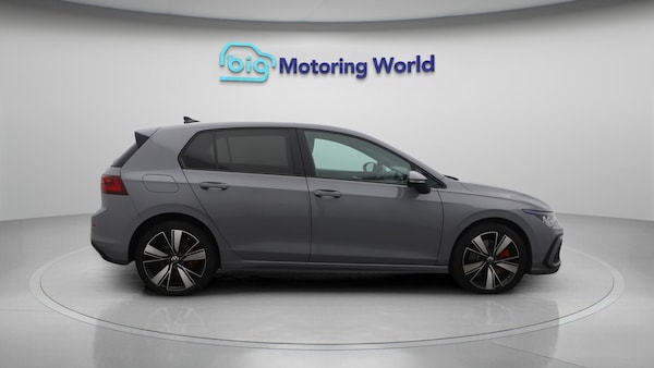 Used Volkswagen Golf 2022 for sale - 76199874: Photo 9