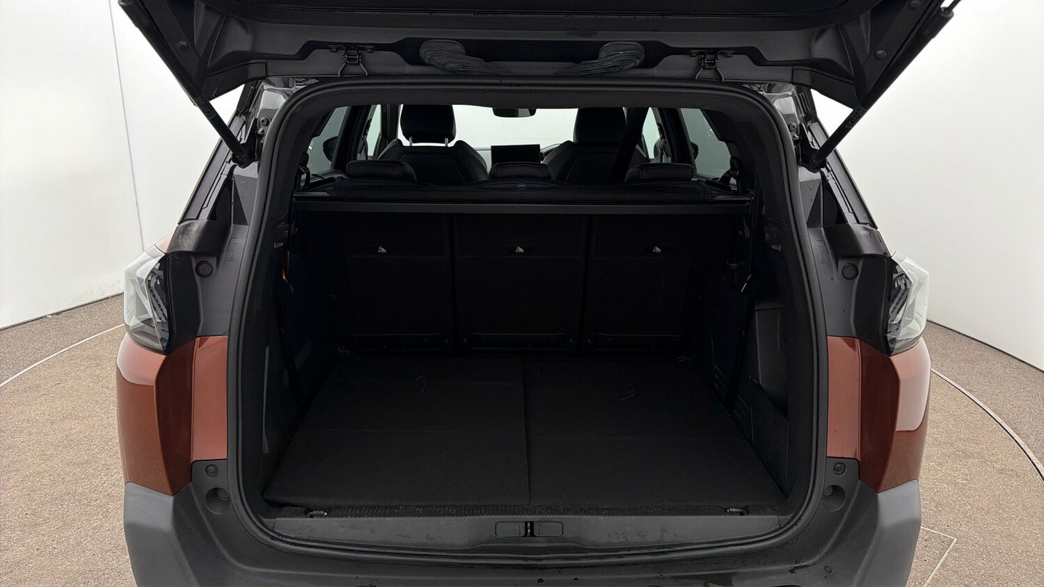 Used Peugeot 5008 2023 for sale - 77830002: Photo 16