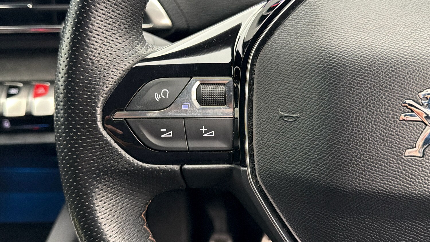 Used Peugeot 5008 2023 for sale - 77830002: Photo 22