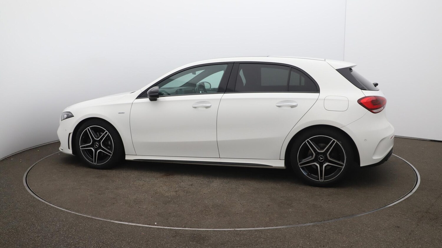 Used Mercedes-Benz A-Class 2021 for sale - 76742473: Photo 61