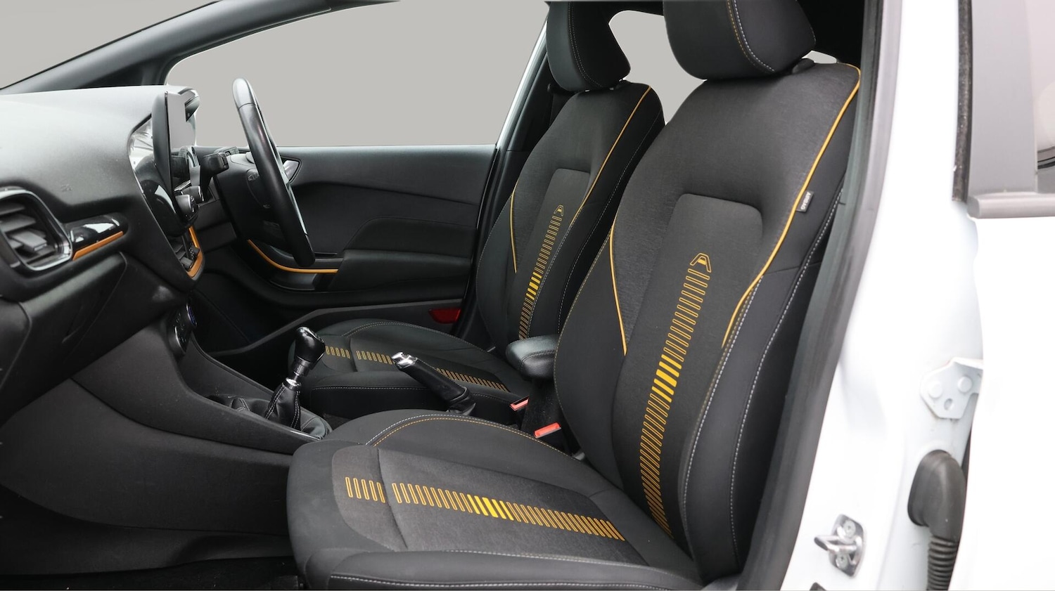 Used Ford Fiesta 2019 for sale - 76728644: Photo 15