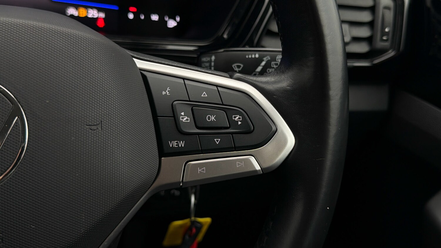 Used Volkswagen T-Cross 2022 for sale - 77930548: Photo 23