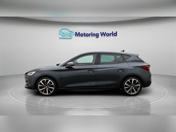Used SEAT Leon 2023 for sale - 79457591: Photo