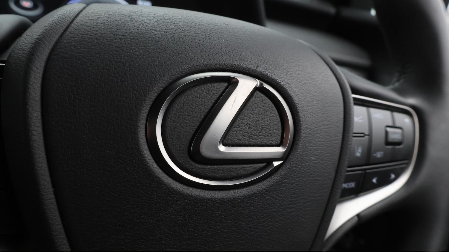 Used Lexus UX 2023 for sale - 76138149: Photo 25