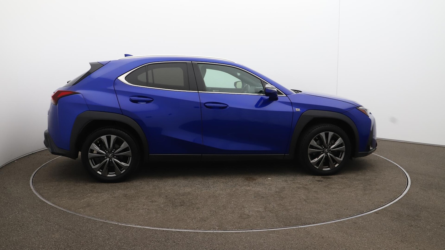 Used Lexus UX 2023 for sale - 76138149: Photo 54