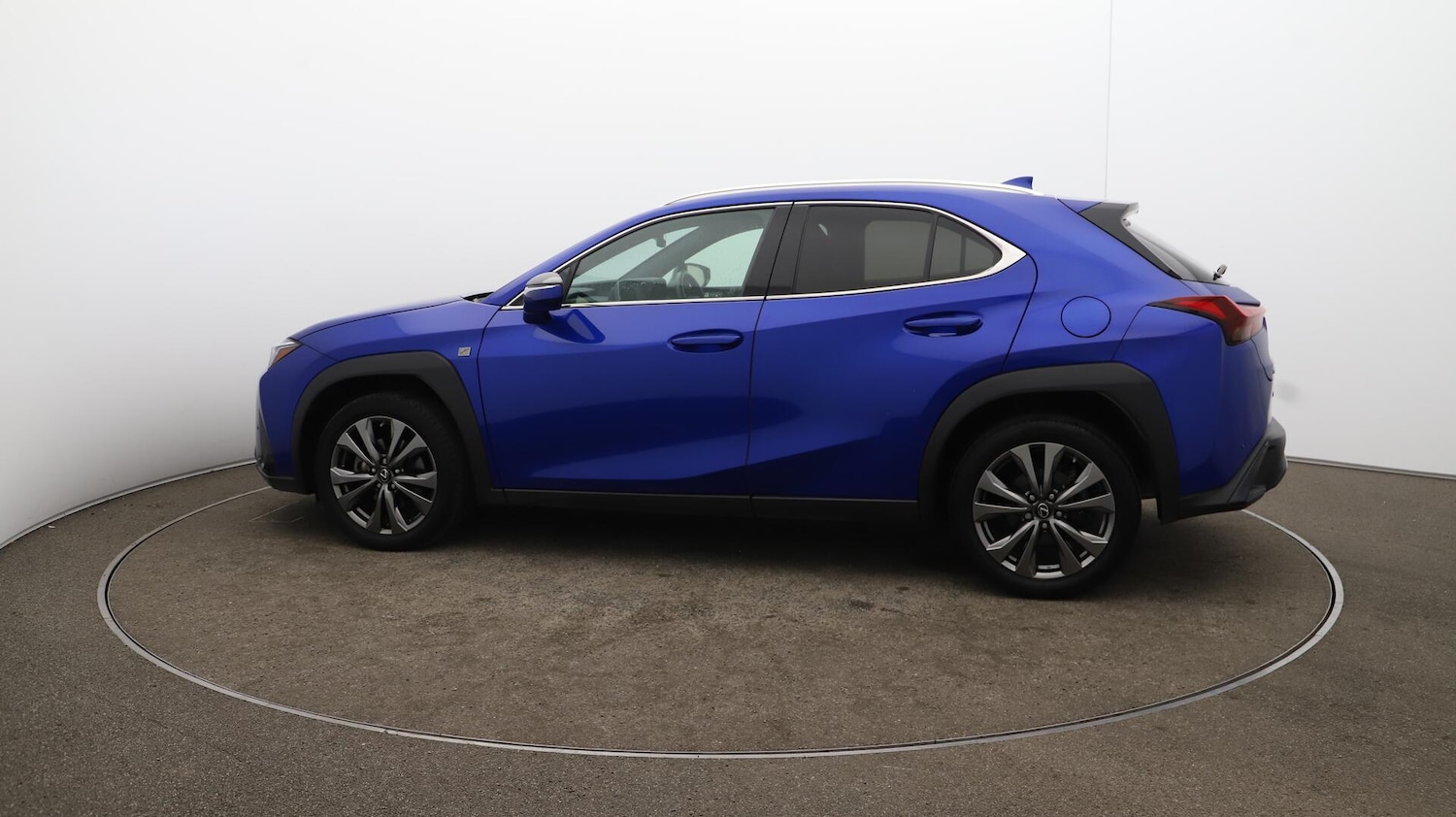 Used Lexus UX 2023 for sale - 76138149: Photo 62
