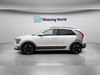 Used Kia Niro 2022 for sale - 77103952: Photo