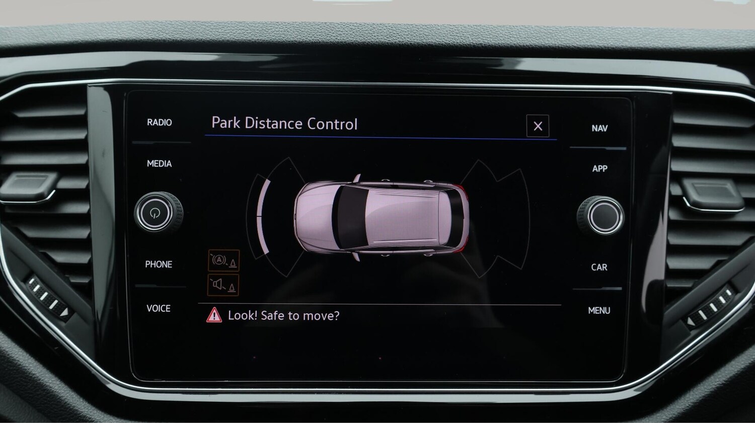 Used Volkswagen T-Roc 2020 for sale - 76370855: Photo 24