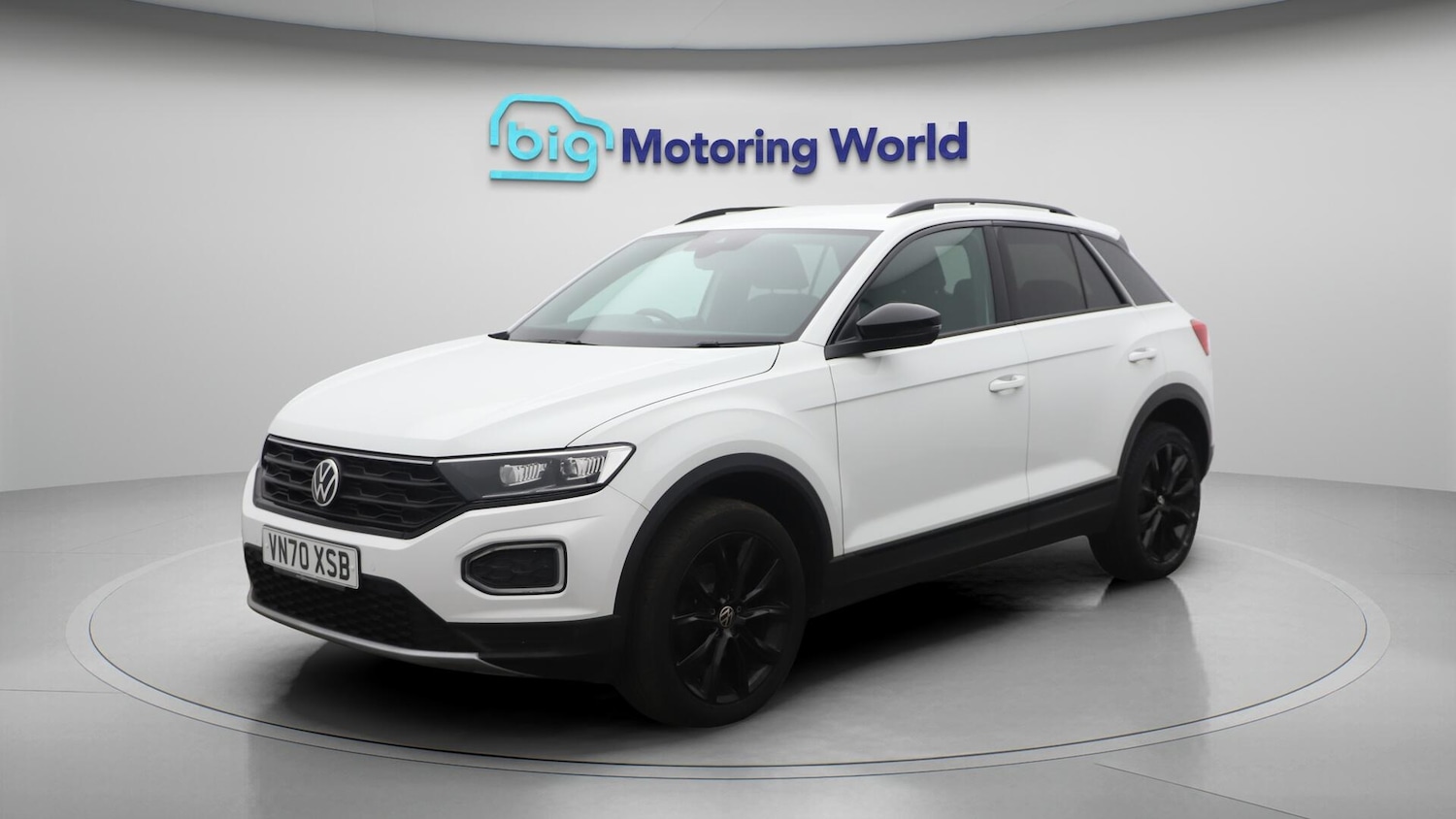 Used Volkswagen T-Roc 2020 for sale - 76370855: Photo 4