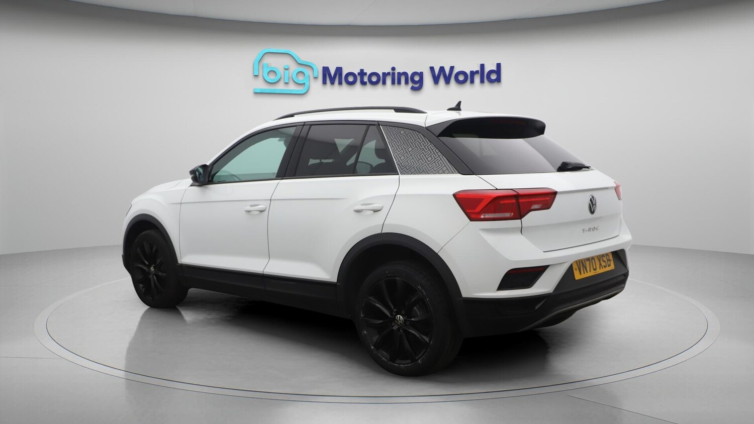 Used Volkswagen T-Roc 2020 for sale - 76370855: Photo 6