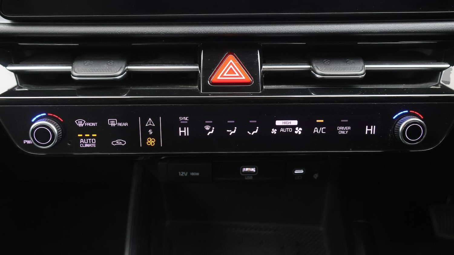 Used Kia Niro 2023 for sale - 76633190: Photo 13