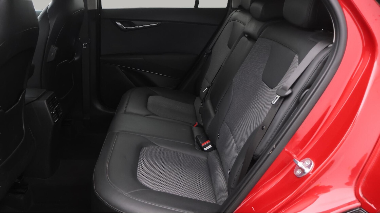 Used Kia Niro 2023 for sale - 76633190: Photo 17