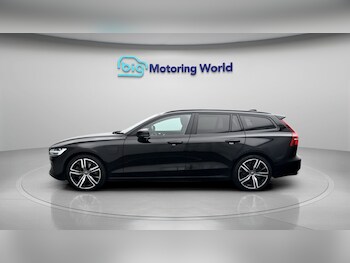Used Volvo V60 2022 for sale - 78945157: Photo