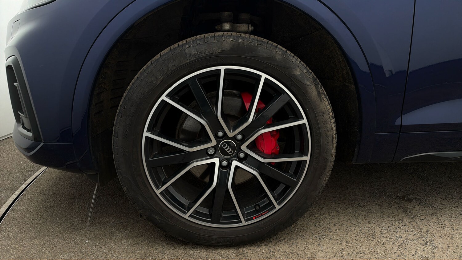 Used Audi Q5 2023 for sale - 77938642: Photo 17