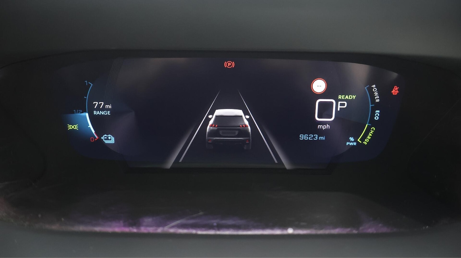 Used Peugeot E-2008 2021 for sale - 76425082: Photo 11