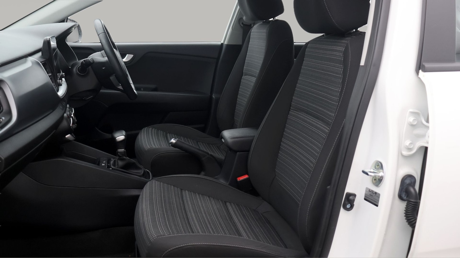 Used Kia Stonic 2022 for sale - 77665164: Photo 14