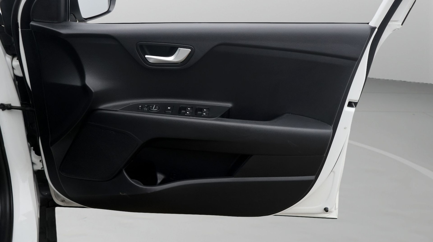 Used Kia Stonic 2022 for sale - 77665164: Photo 15