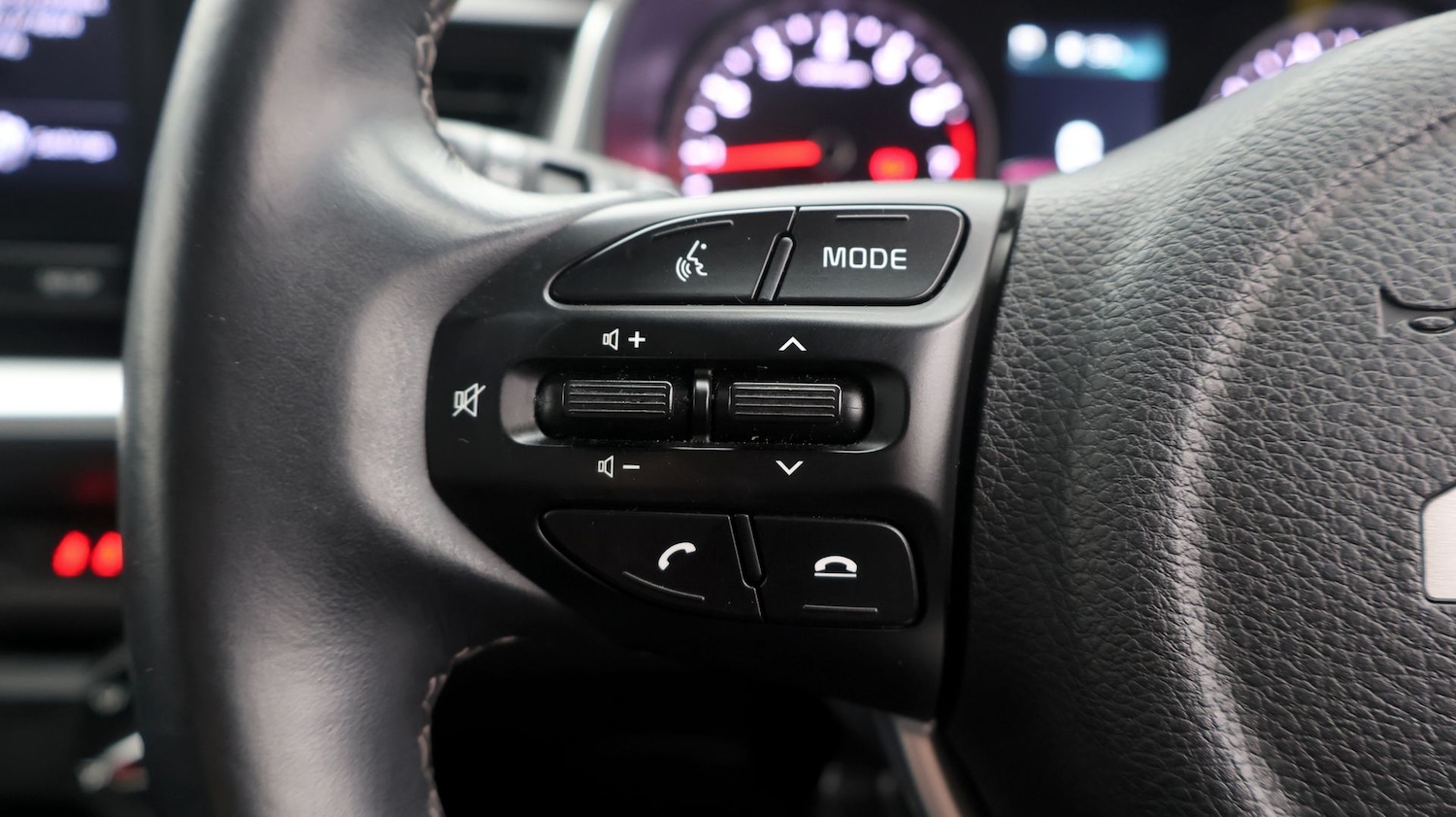 Used Kia Stonic 2022 for sale - 77665164: Photo 22