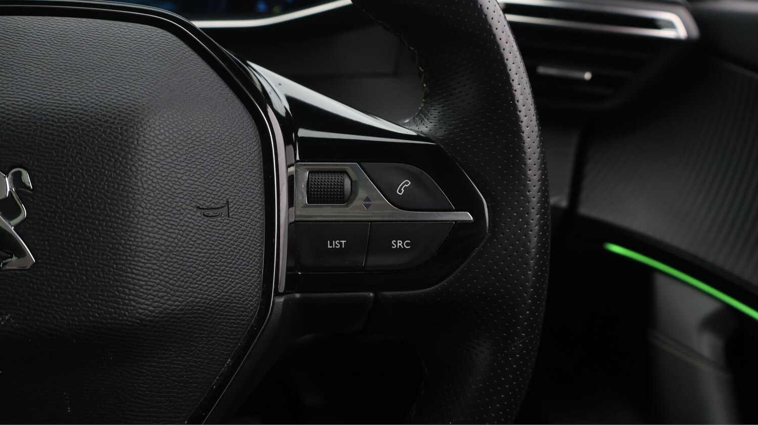 Used Peugeot 2008 2021 for sale - 77460492: Photo 24