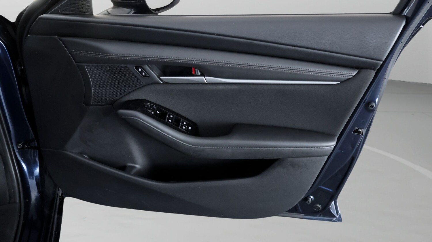 Used Mazda Mazda3 2020 for sale - 77635402: Photo 15