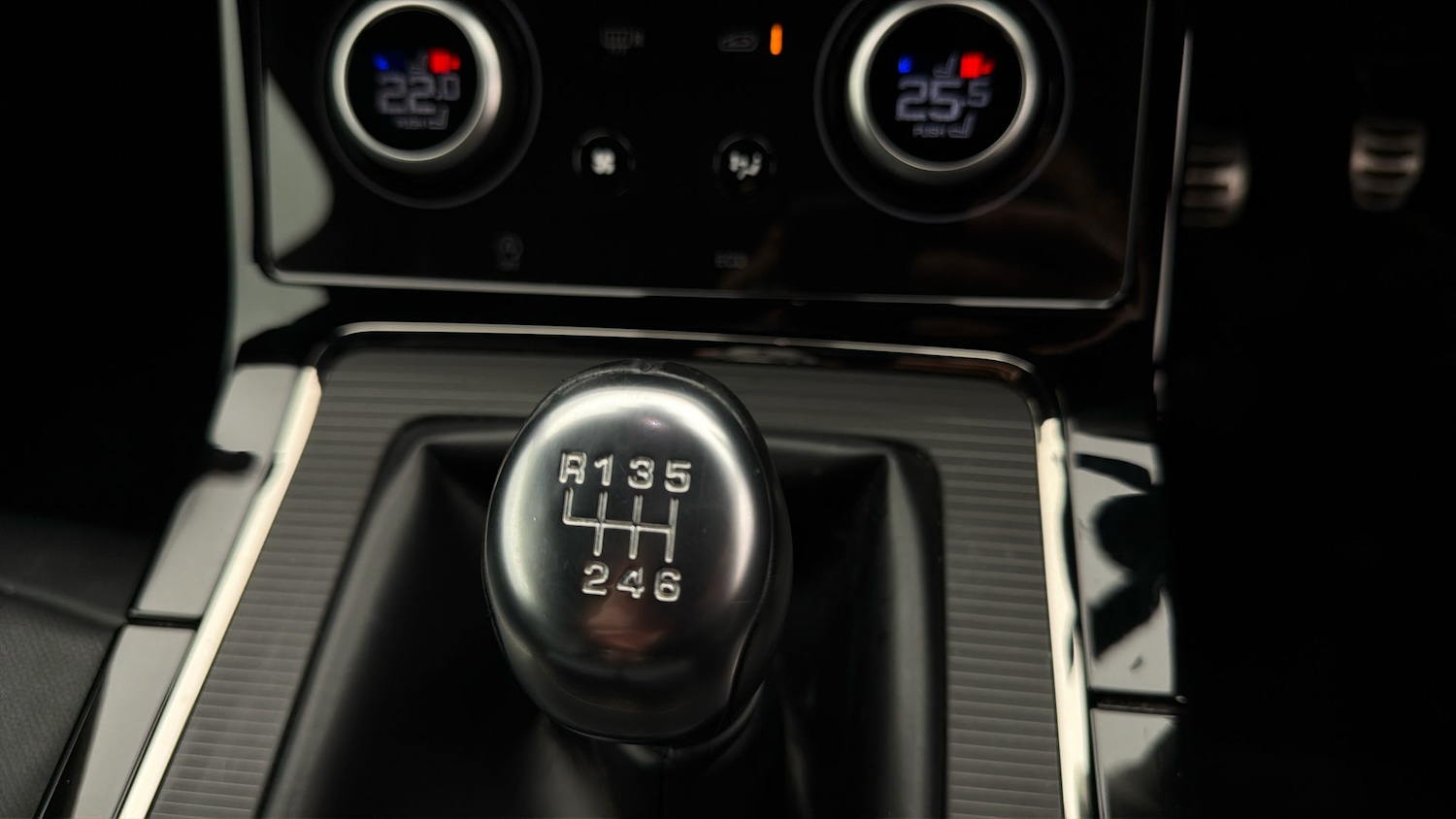 Used Land Rover Range Rover Evoque 2023 for sale - 78133766: Photo 25