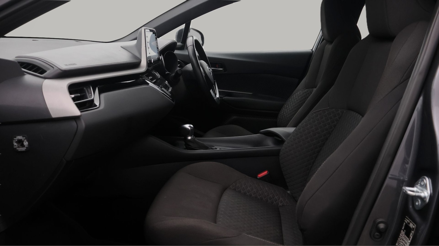 Used Toyota C-HR 2022 for sale - 77606314: Photo 14