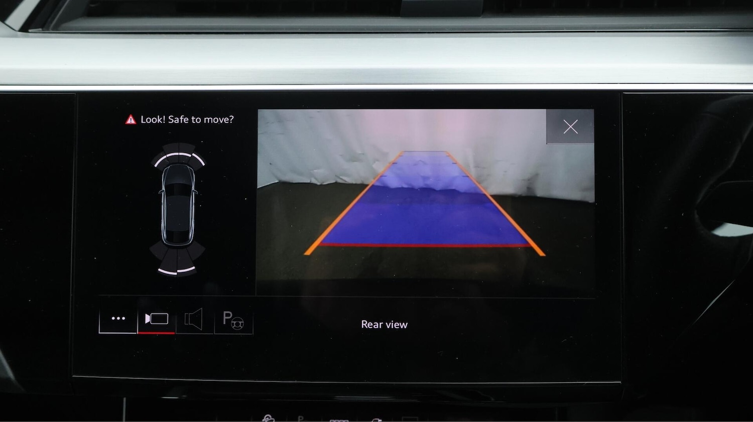 Used Audi e-tron 2022 for sale - 76136396: Photo 26