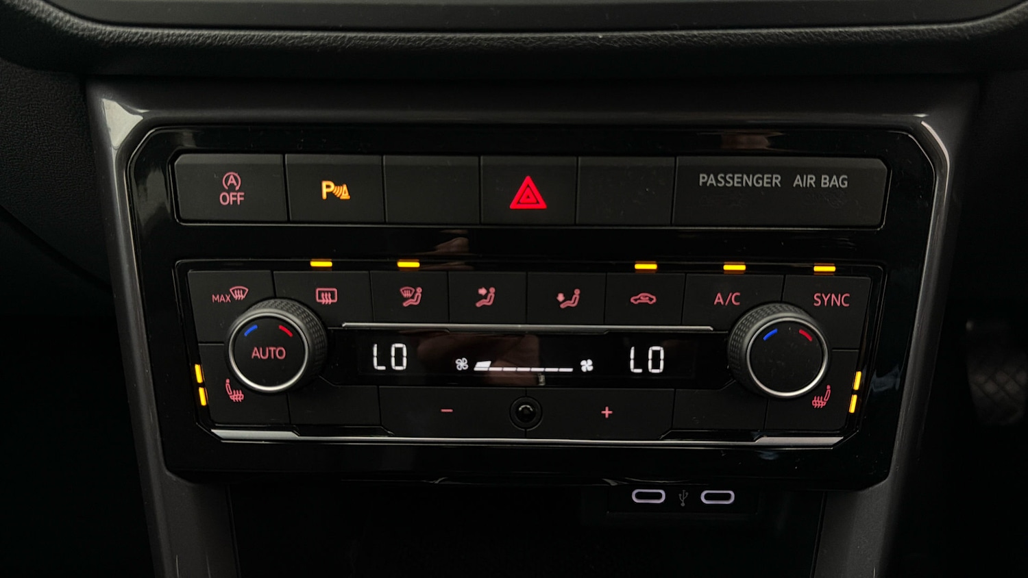 Used Volkswagen T-Cross for sale - 78223117: Photo 11