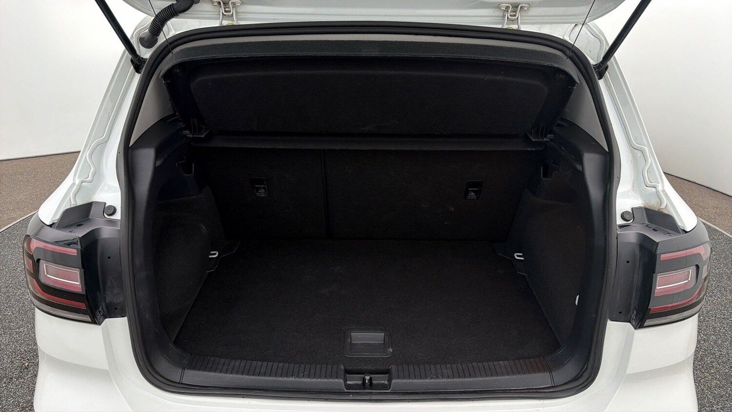 Used Volkswagen T-Cross for sale - 78223117: Photo 16