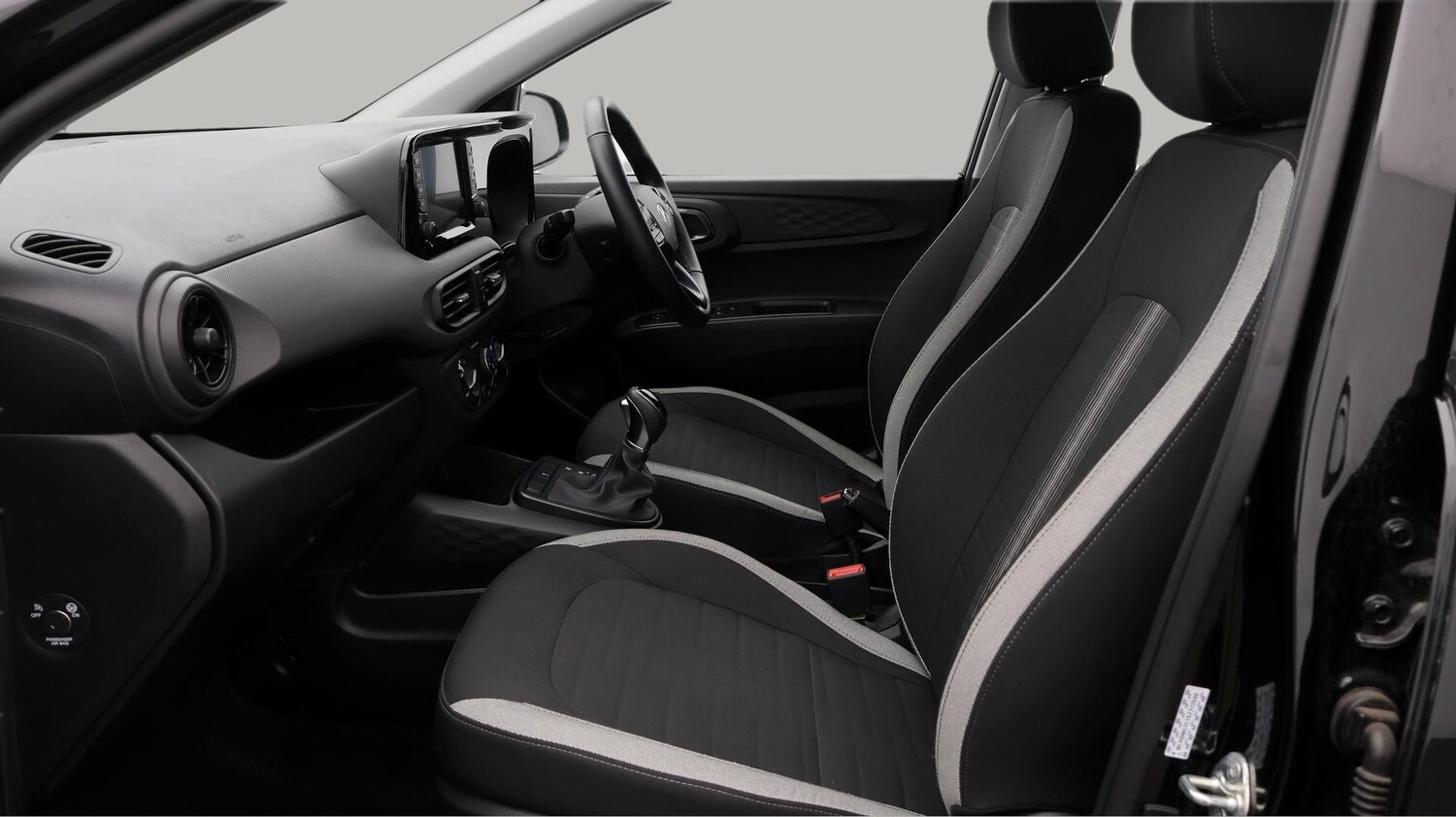 Used Hyundai i10 2024 for sale - 77679847: Photo 14