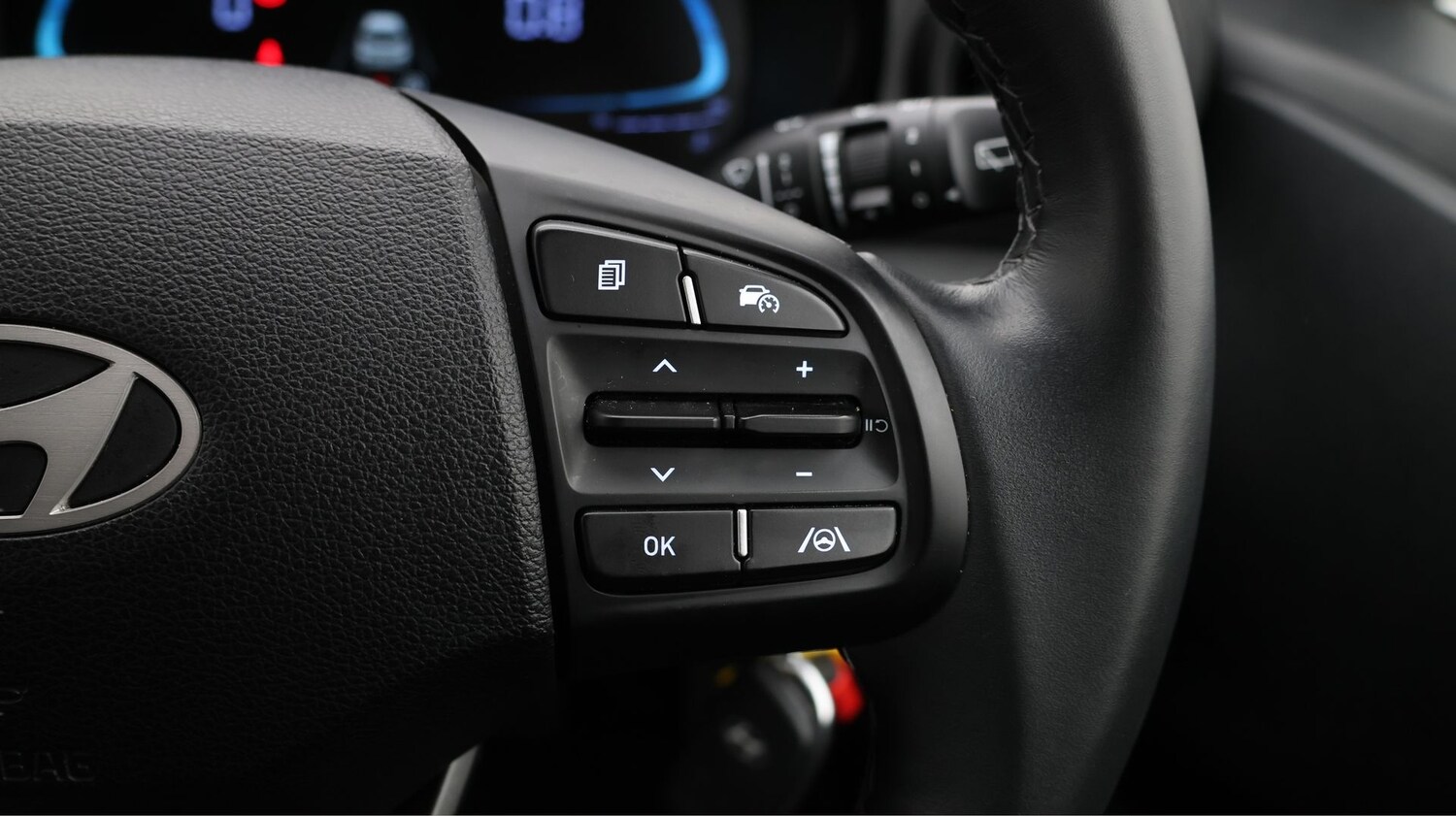 Used Hyundai i10 2024 for sale - 77679847: Photo 24